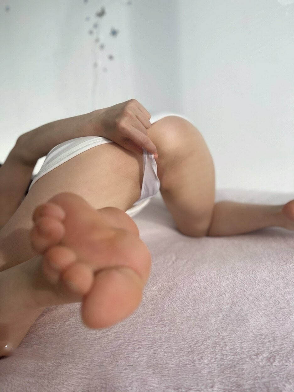 OnlyFans留學(xué)舞蹈生Yoxi--身嬌體柔一字馬反差蘿莉