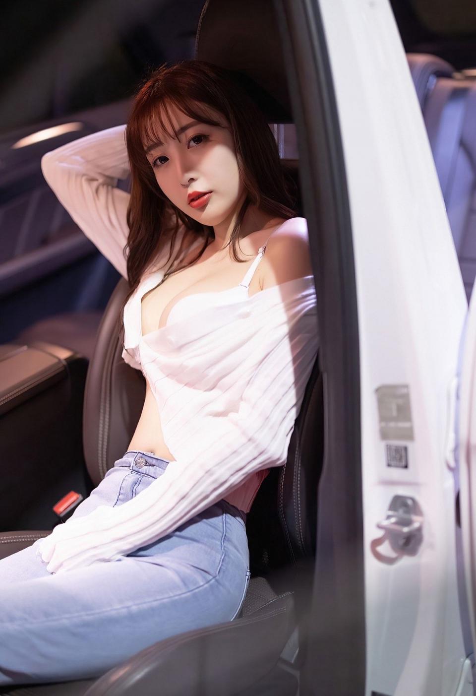 氣質美女你喜歡嗎[55P]