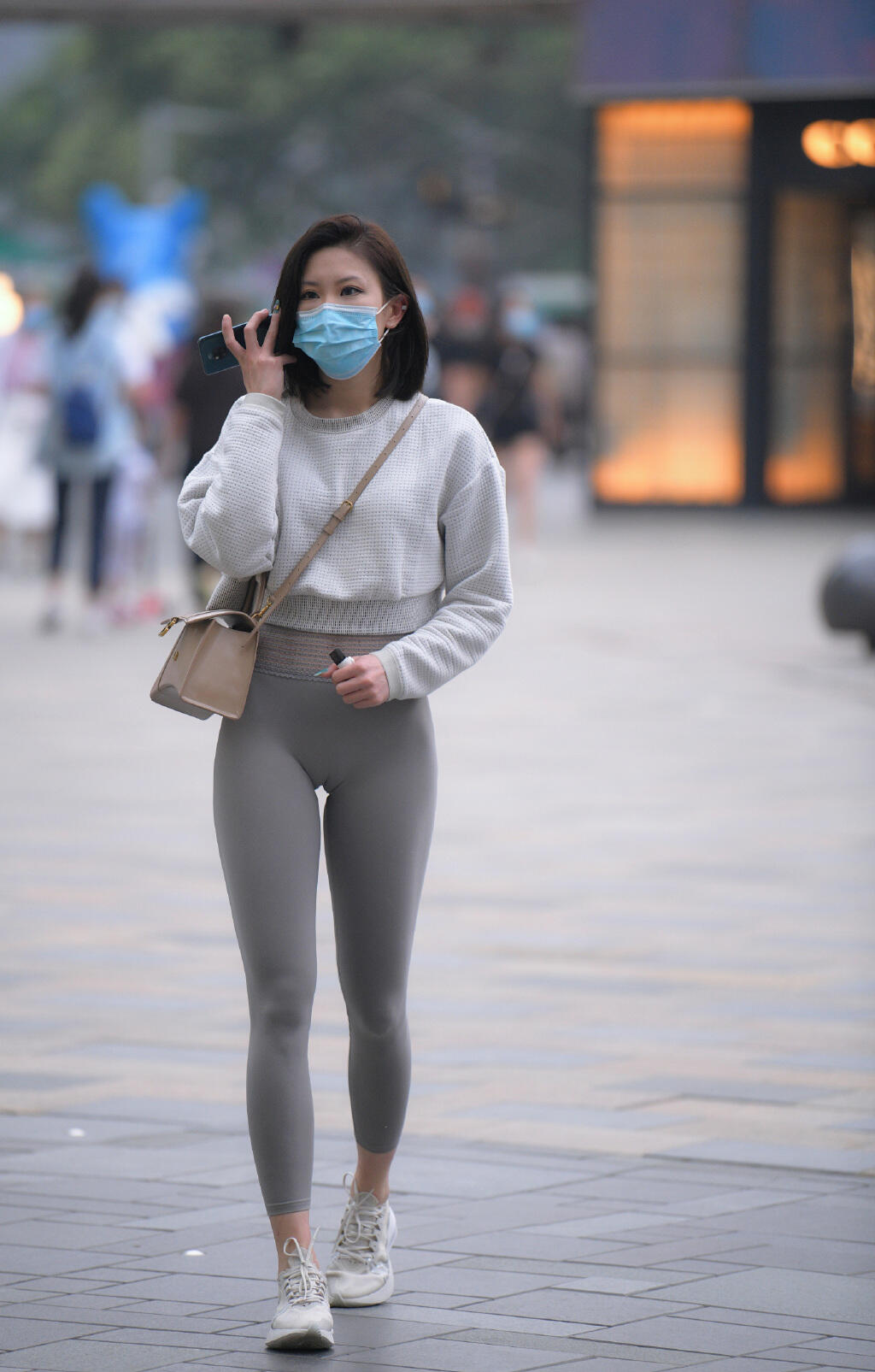 小妖精，你好緊啊！第一[30P]