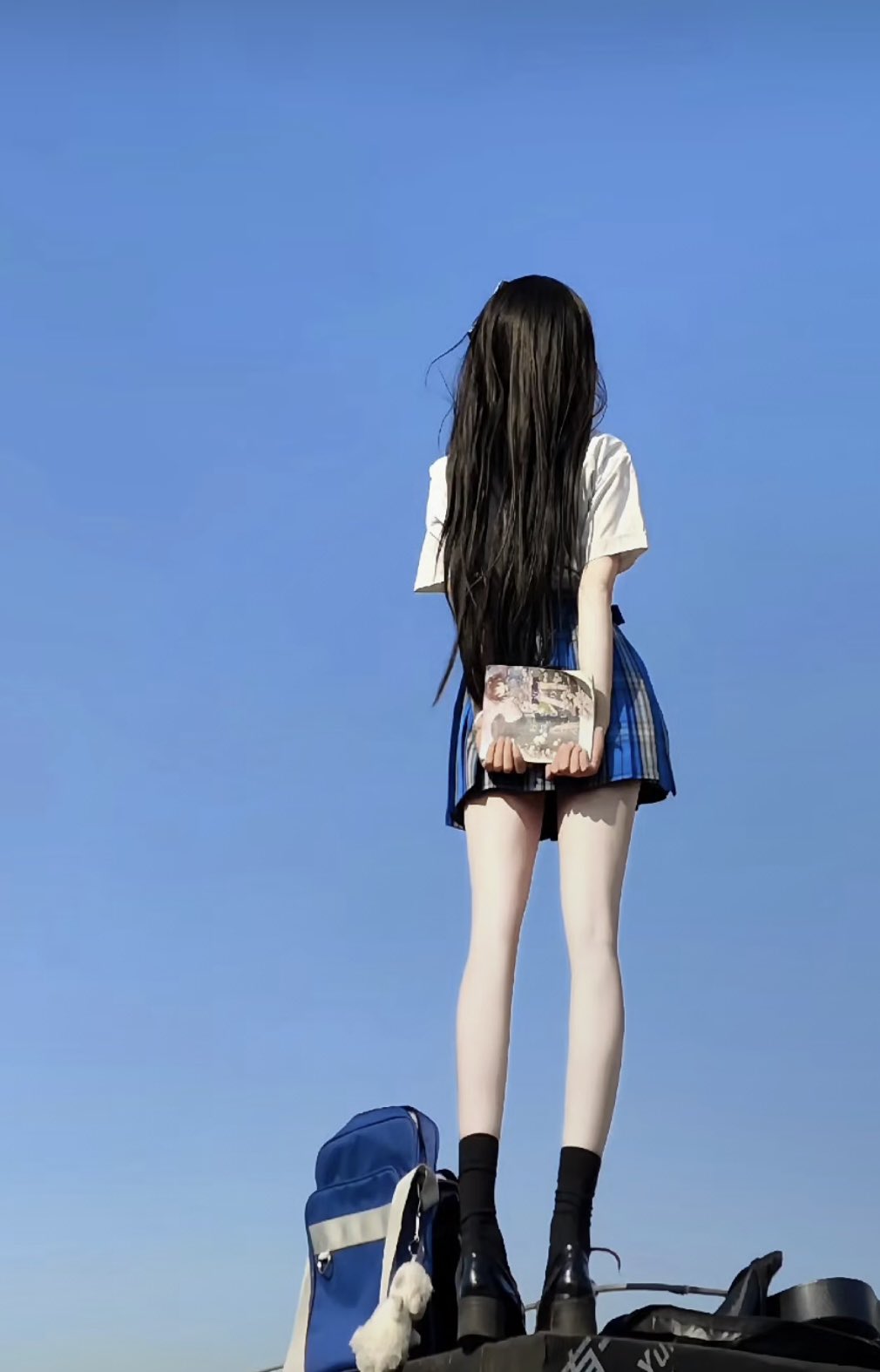 萬千嬌媚美少婦[2025]