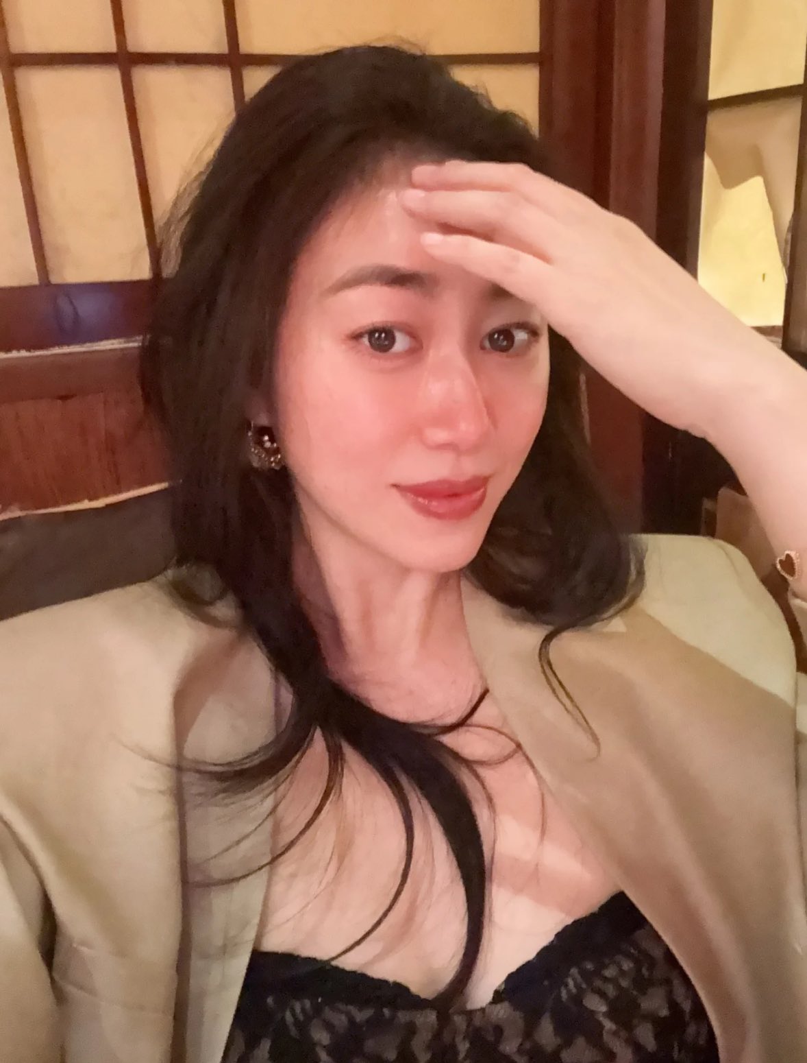 分享推上迷人的少婦[100P]