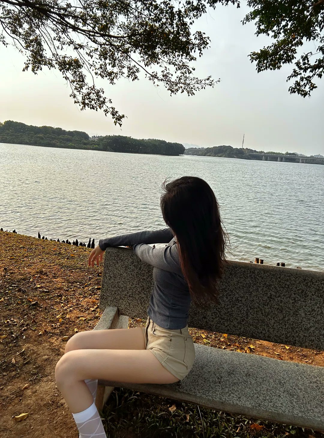 分享推上迷人的少婦[100P]