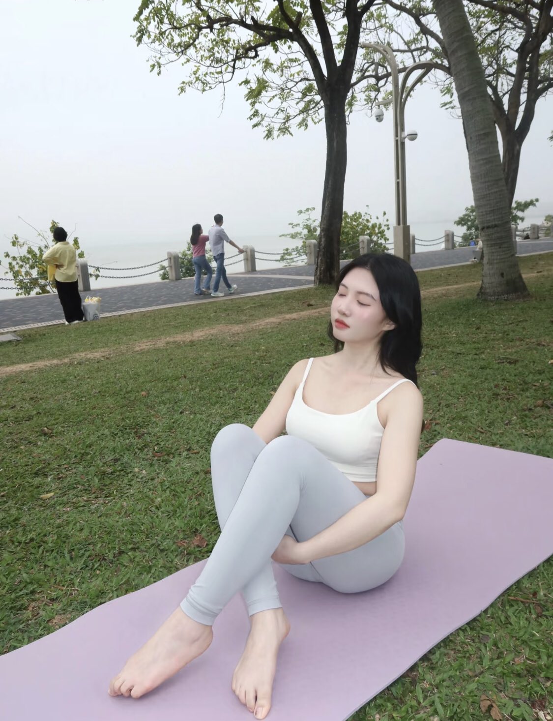 分享推上迷人的少婦[100P]