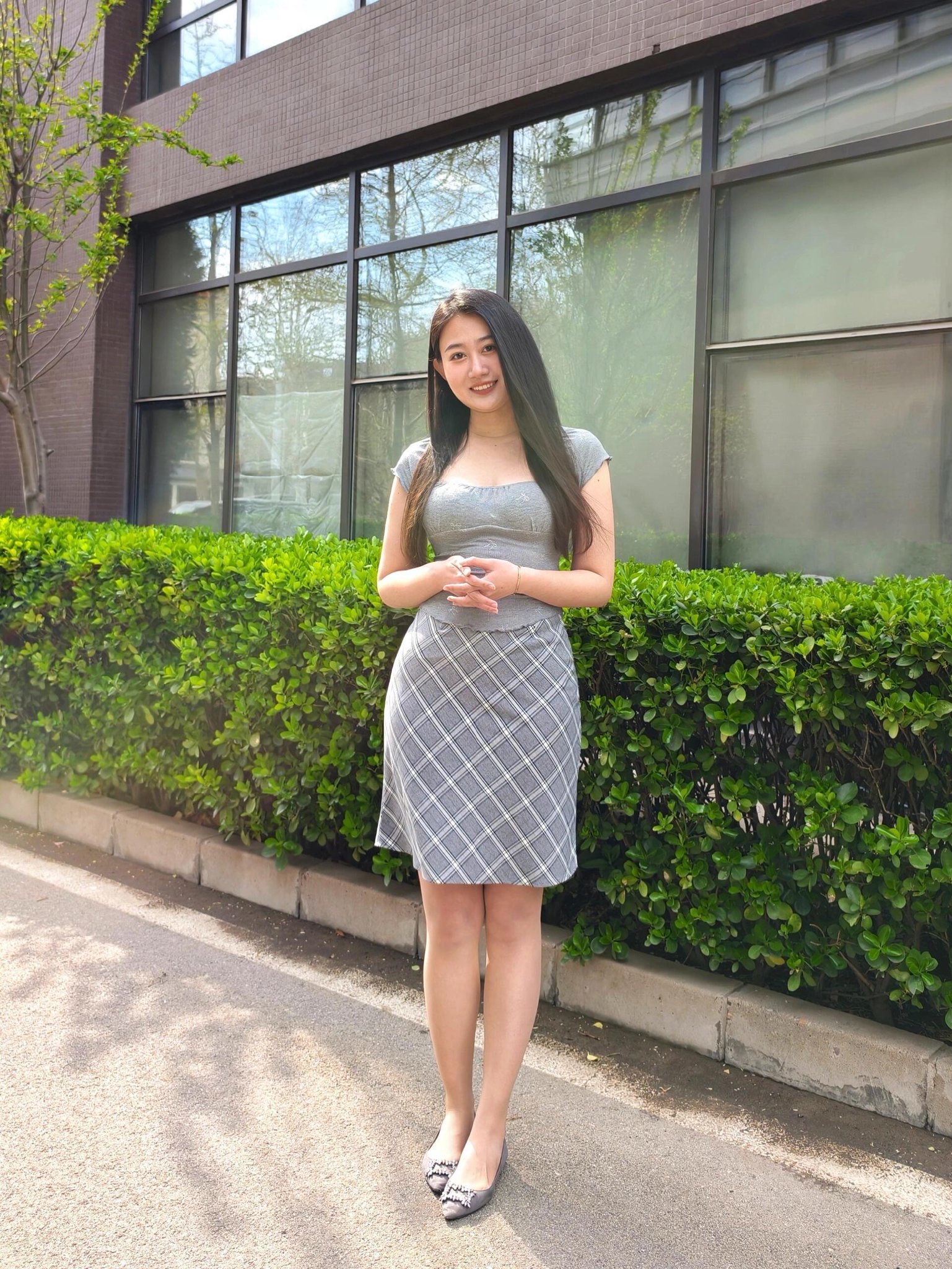 分享推上迷人的少婦[100P]