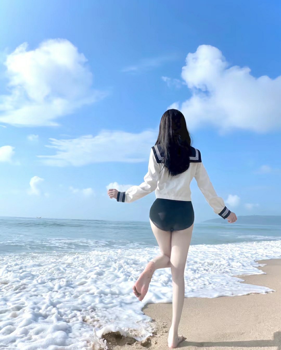 分享推上迷人的少婦[100P]