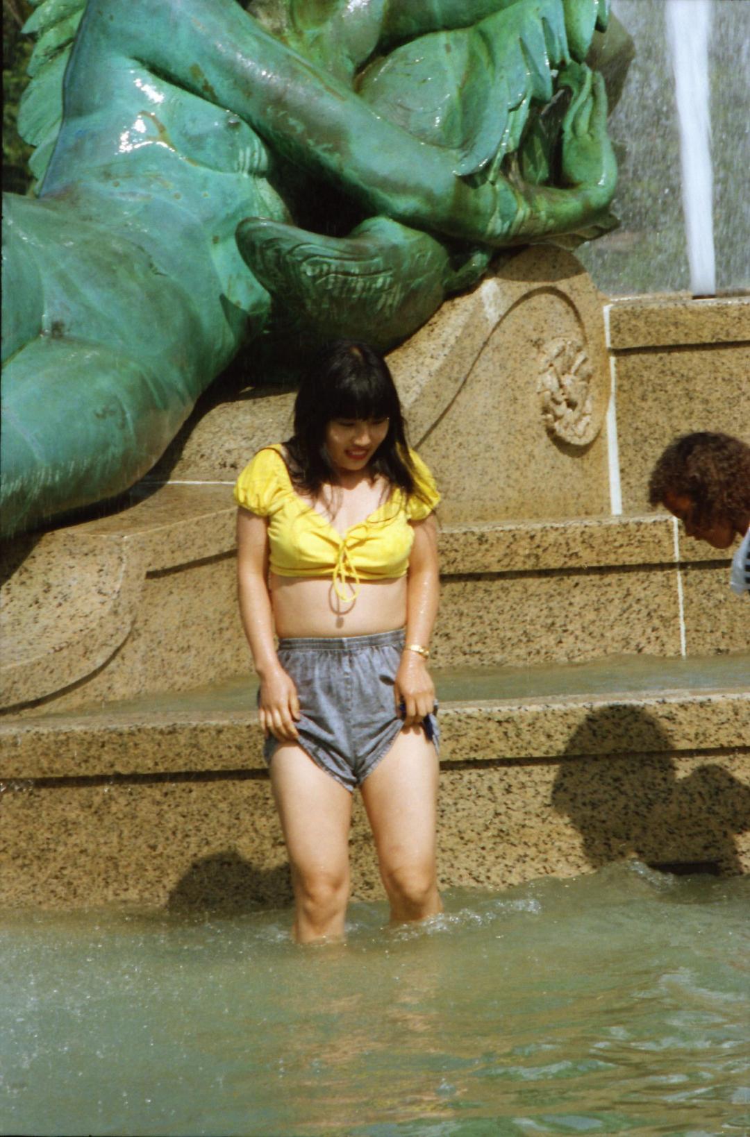 少婦[75P]