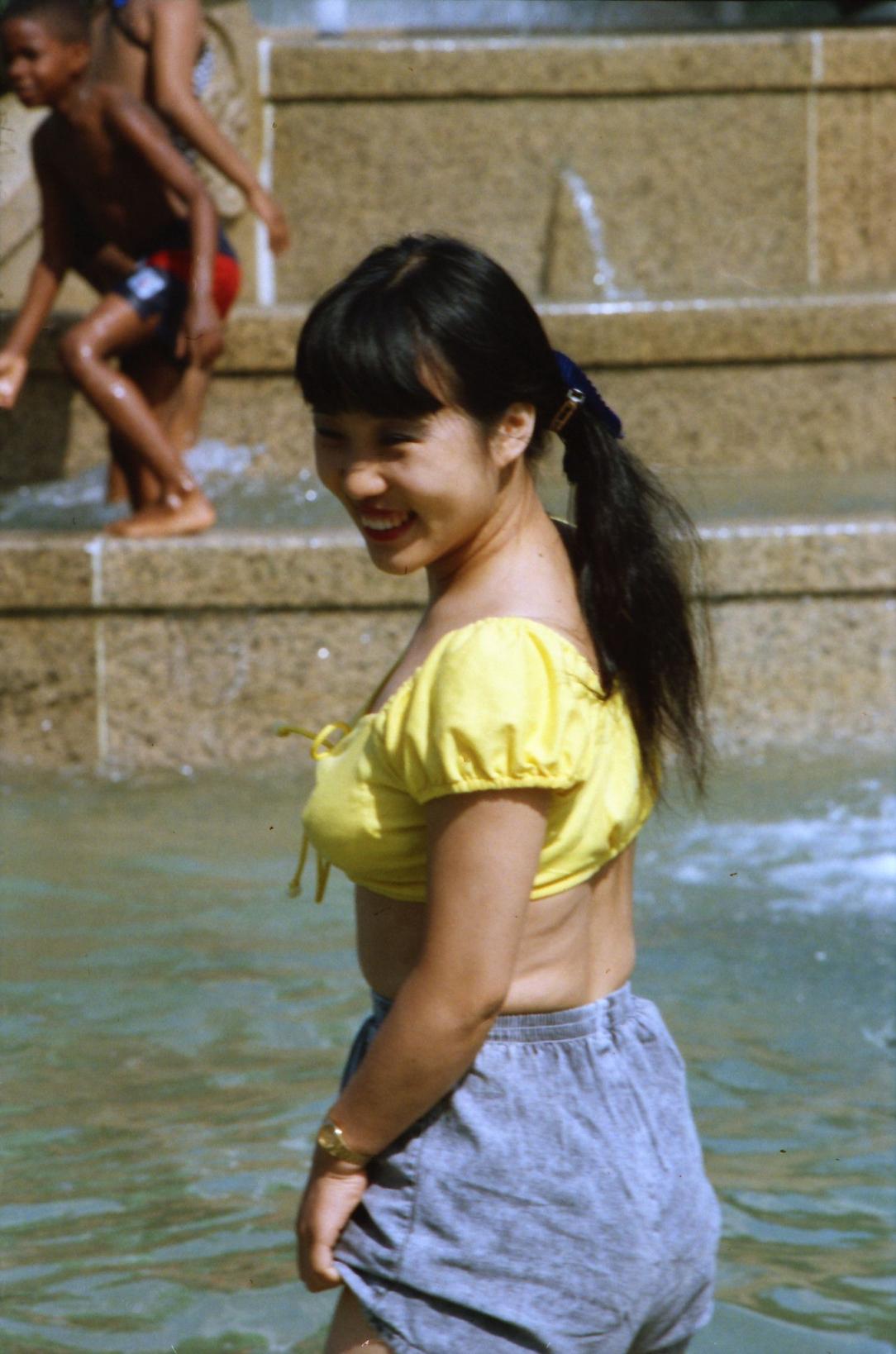 少婦[75P]
