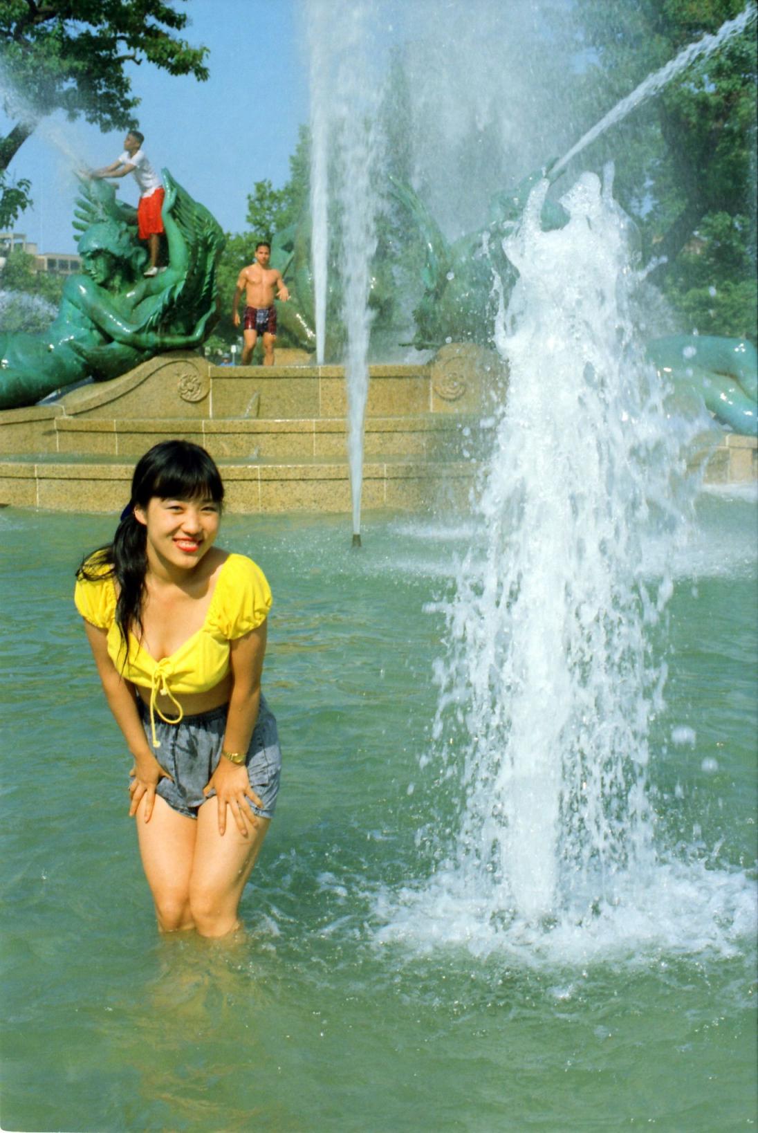 少婦[75P]