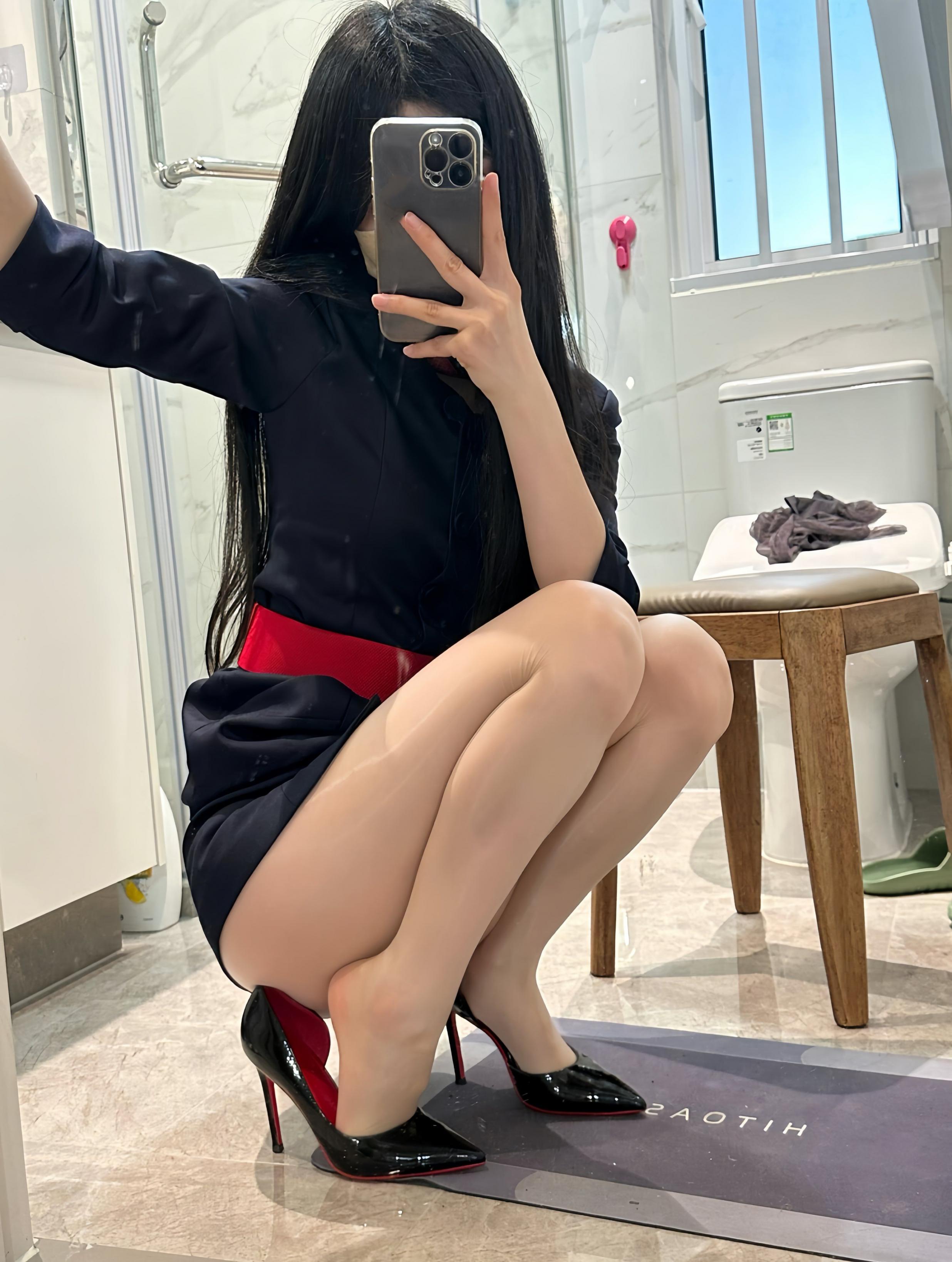 無內絲襪 美腿 高跟