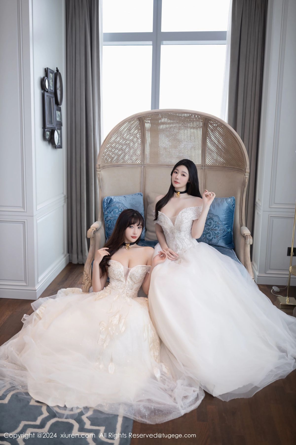 秀人網(wǎng)小逗逗X陸萱萱--蕾絲婚紗新娘百合Play肉絲磨豆腐
