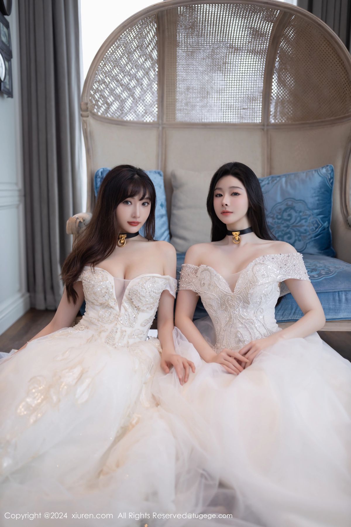 秀人網(wǎng)小逗逗X陸萱萱--蕾絲婚紗新娘百合Play肉絲磨豆腐