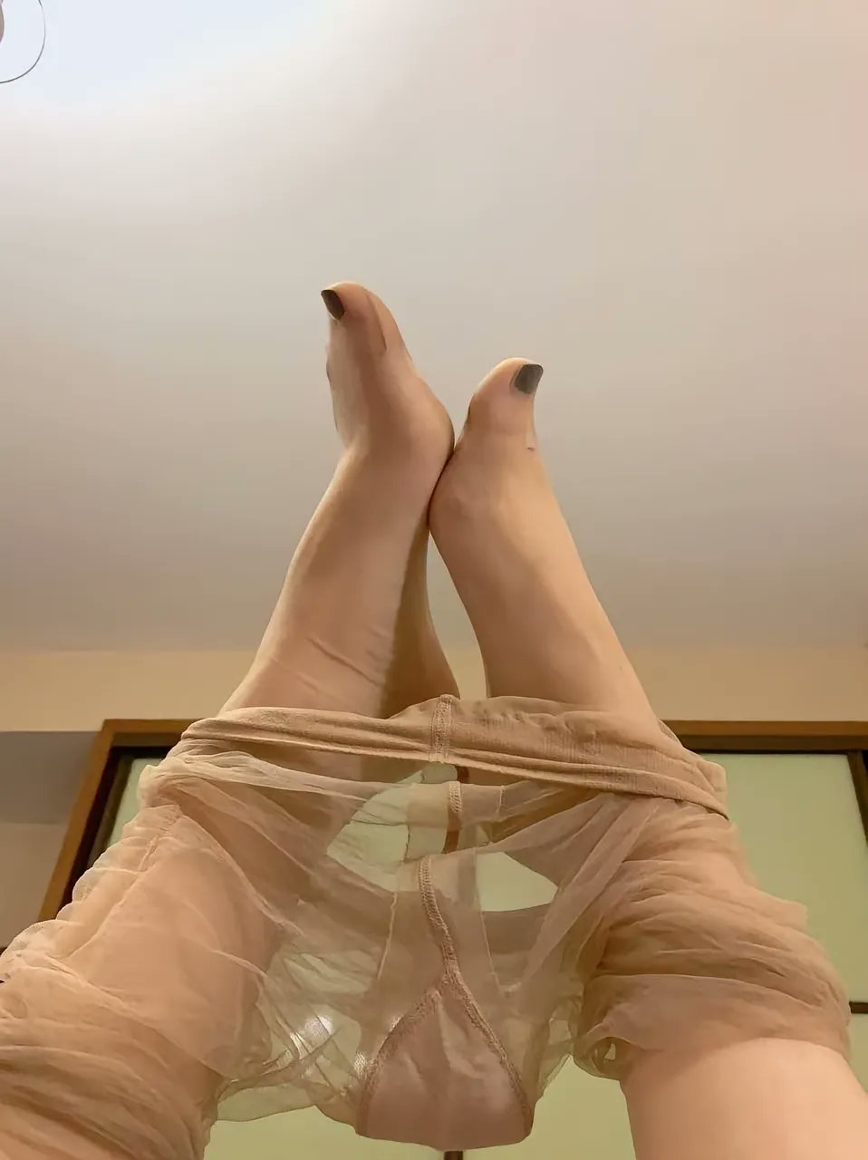 美麗的女人總是會有一雙可人的腳