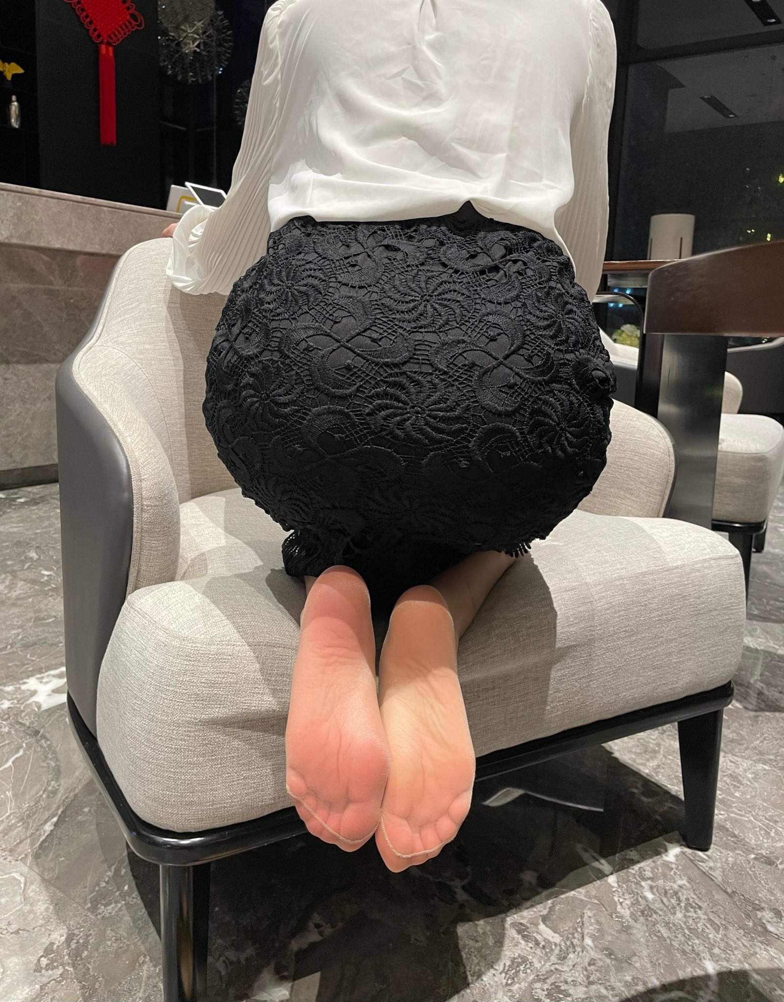 美麗的女人總是會有一雙可人的腳