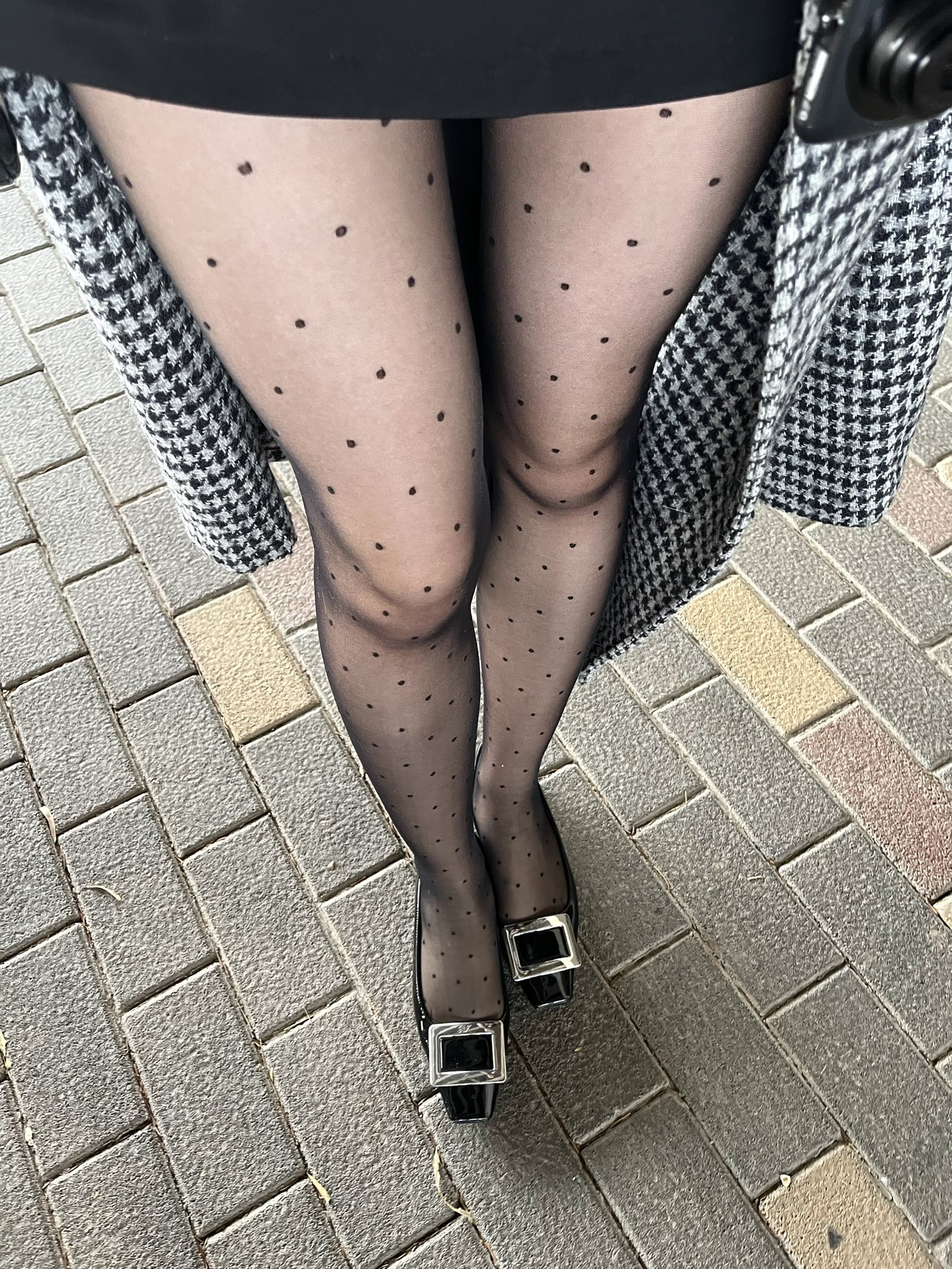 美麗的女人總是會有一雙可人的腳