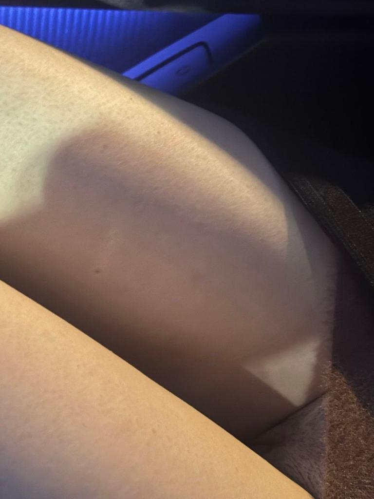 [小母狗] 發騷的小母狗 [100P]