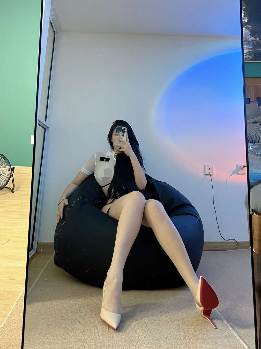 亞亞亞辰性感寫真