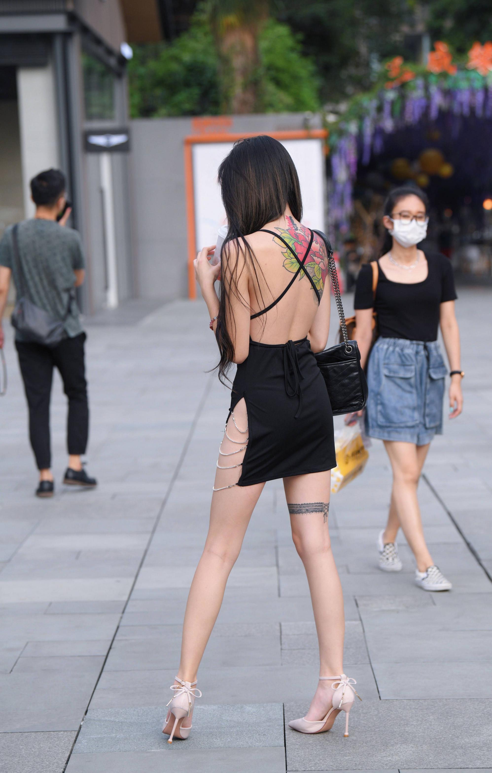 反正這腿我能玩一年