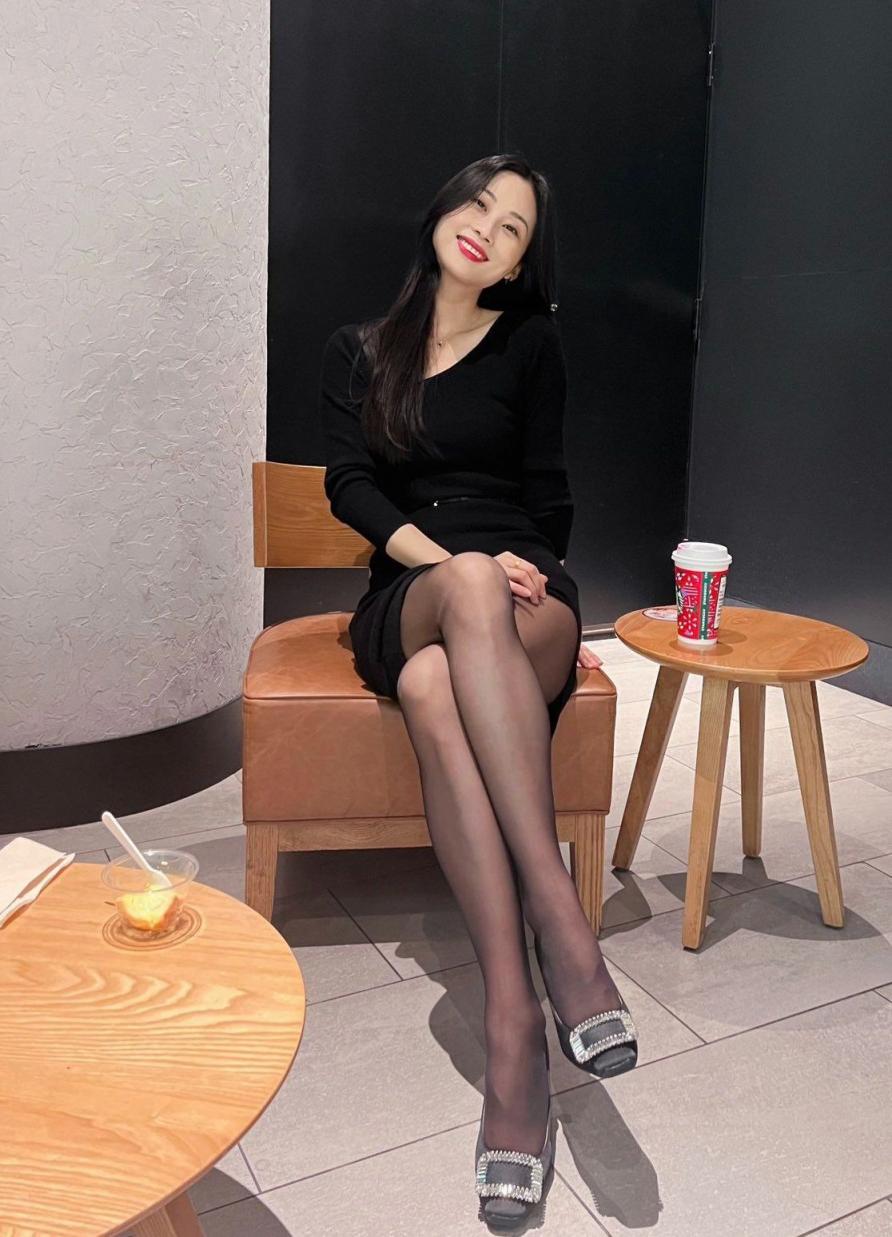 美婦 美腿 美屄[43P]