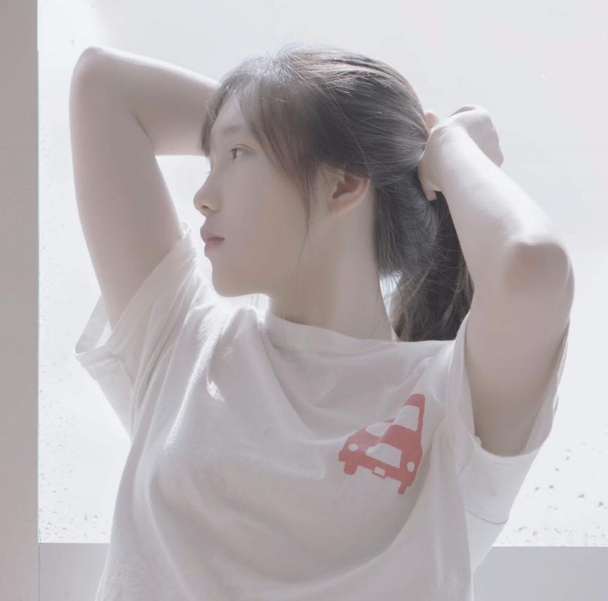漂亮美麗性感的蘿莉小姐姐