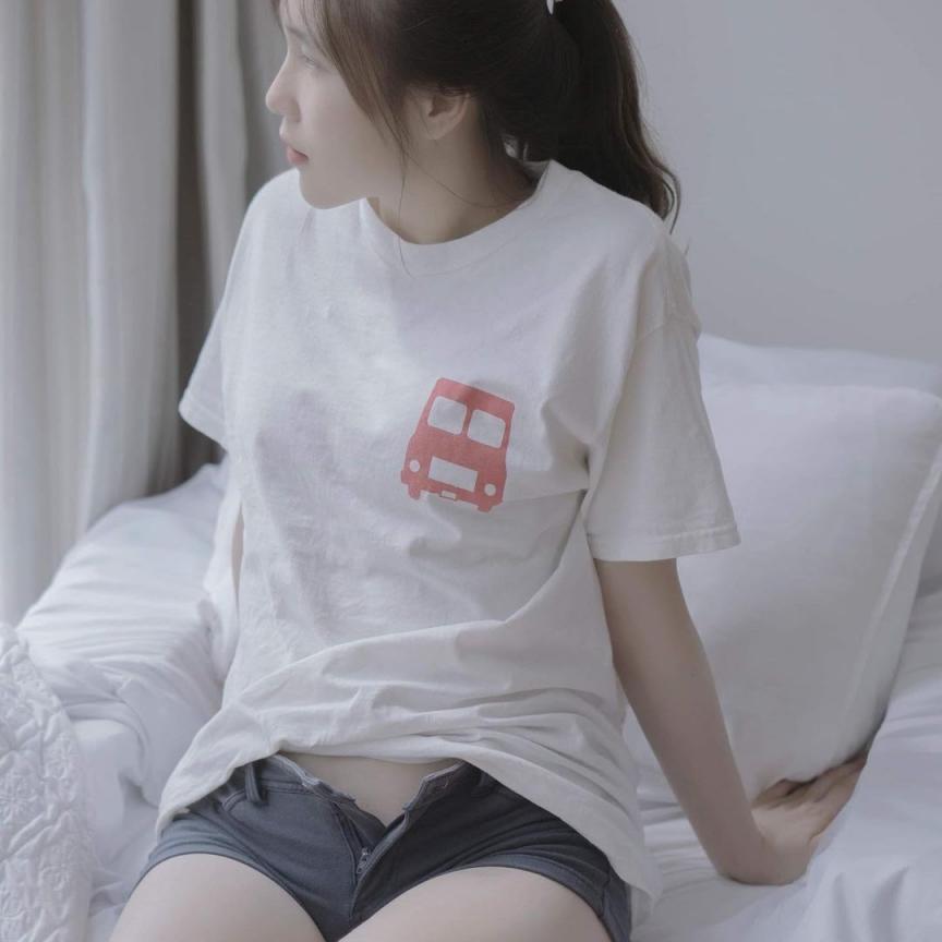 漂亮美麗性感的蘿莉小姐姐