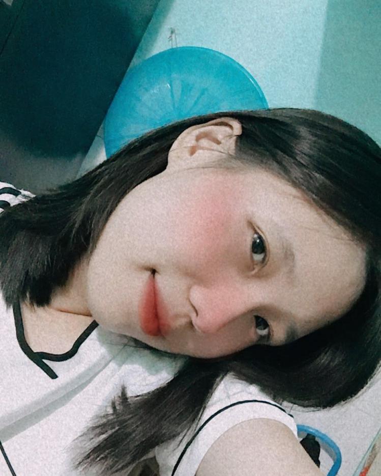 漂亮美麗性感的蘿莉小姐姐