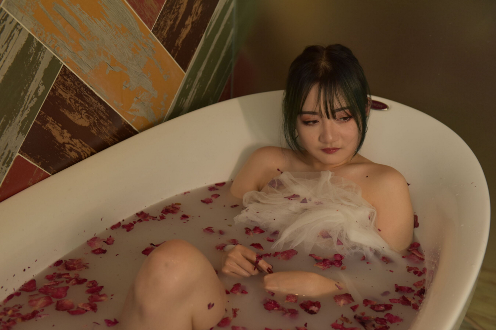 平乳良家女孩兒
