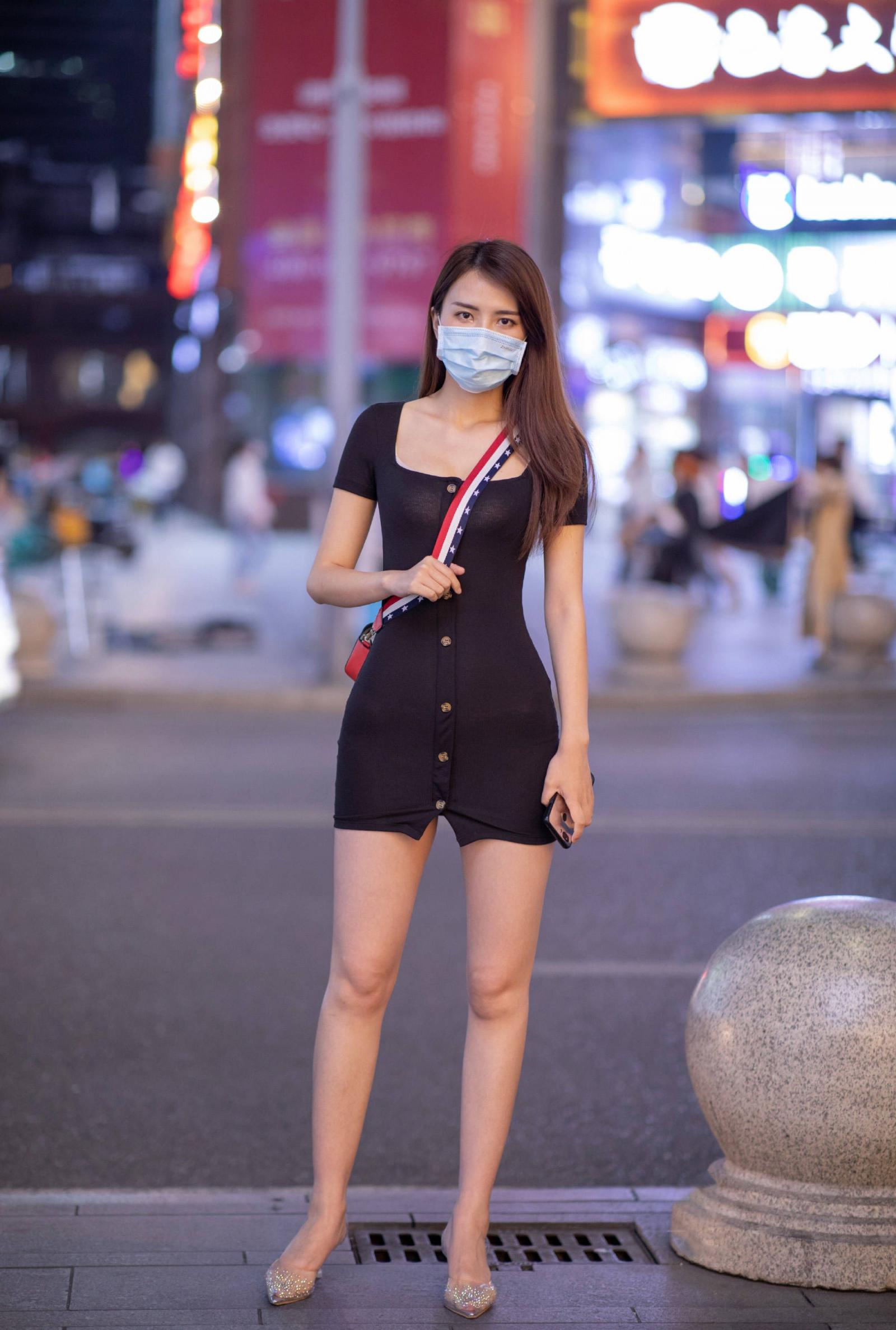 連衣裙妹妹的小性感，完美！[26P]