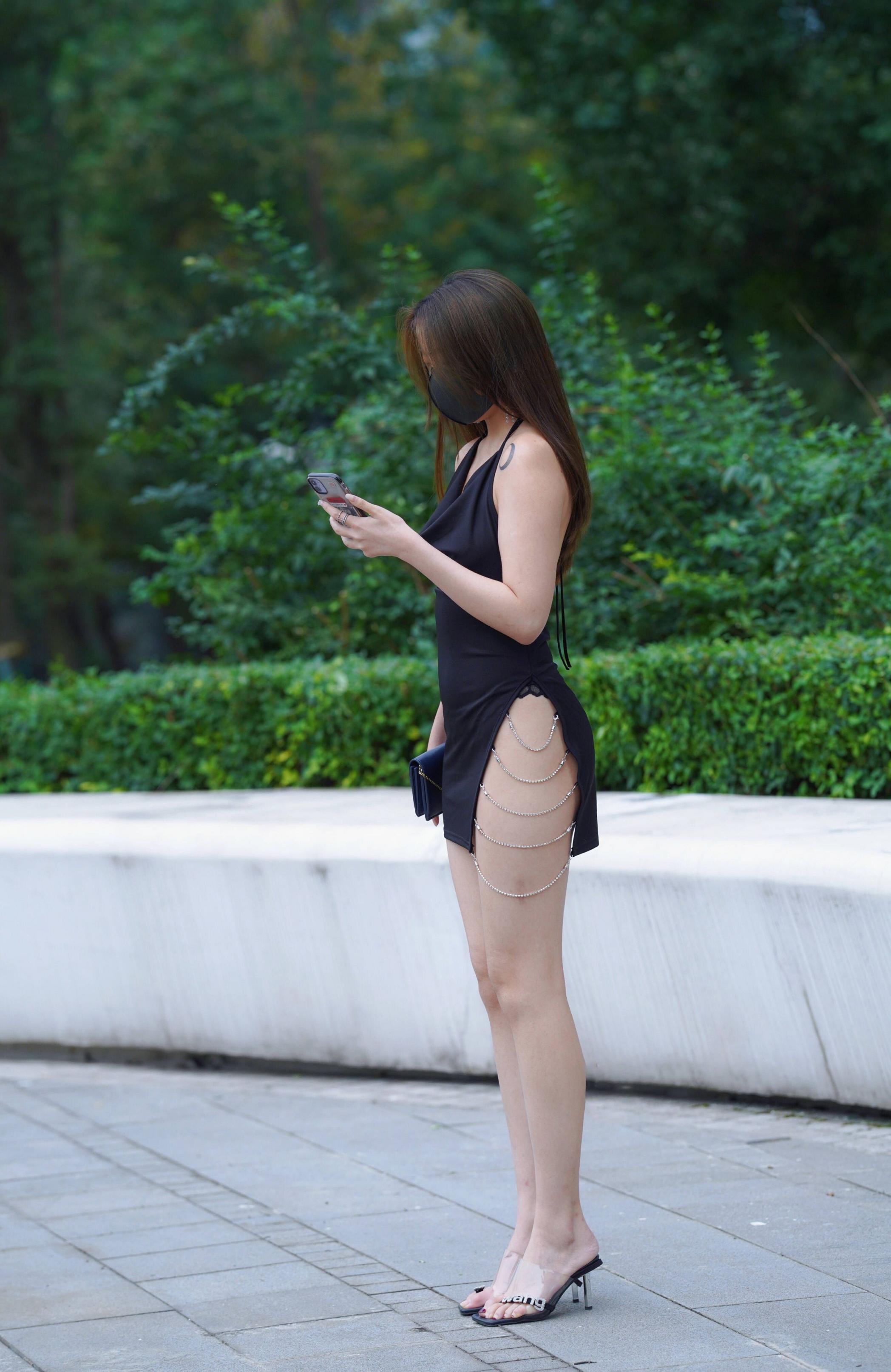 連衣裙妹妹的小性感，完美！[26P]