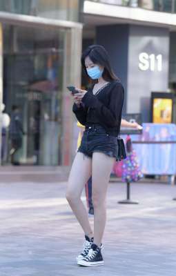 鞋子不錯，但是更喜歡這腿? [20P]