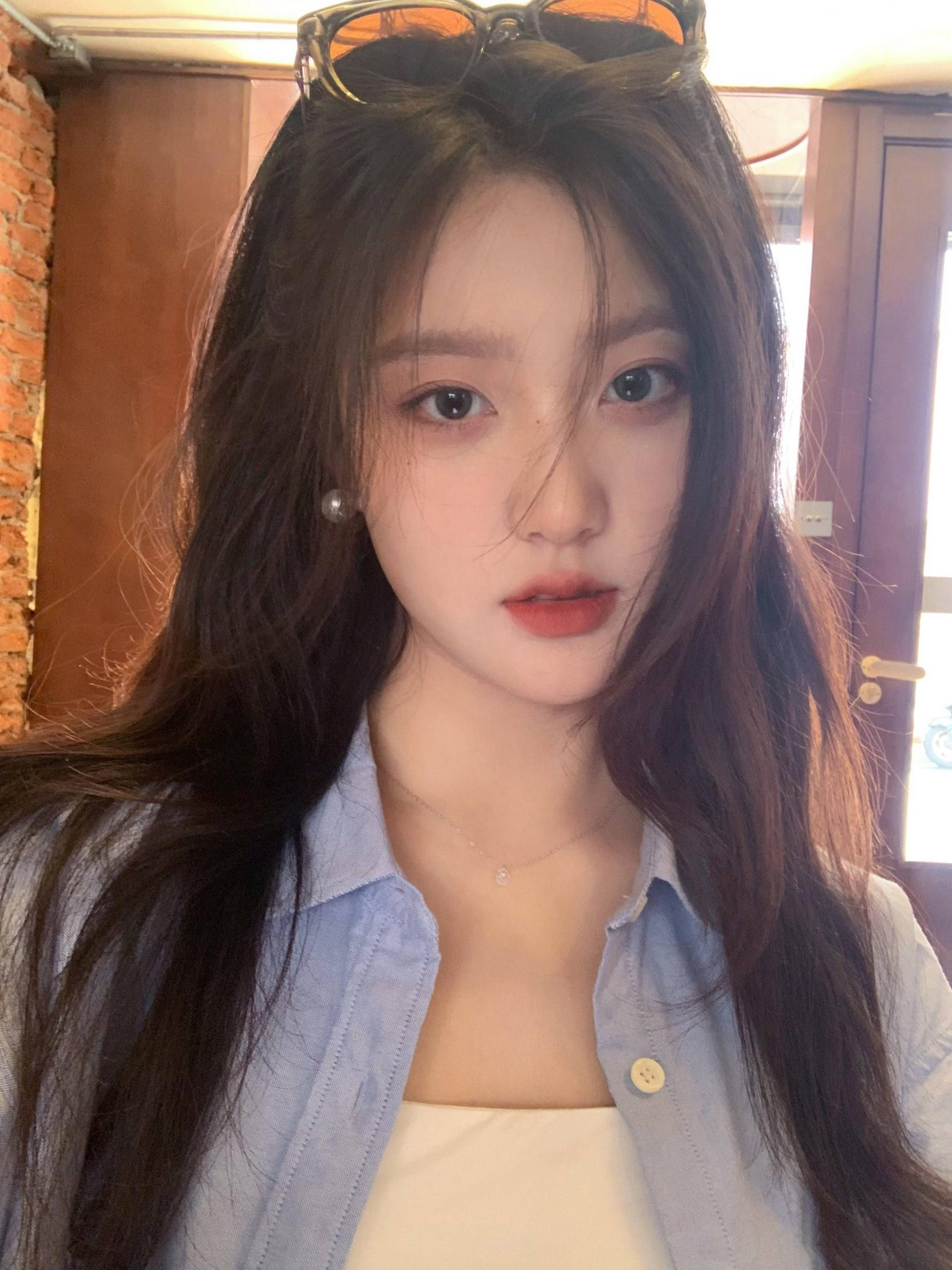 發點漂亮的小姐姐? 越看越美