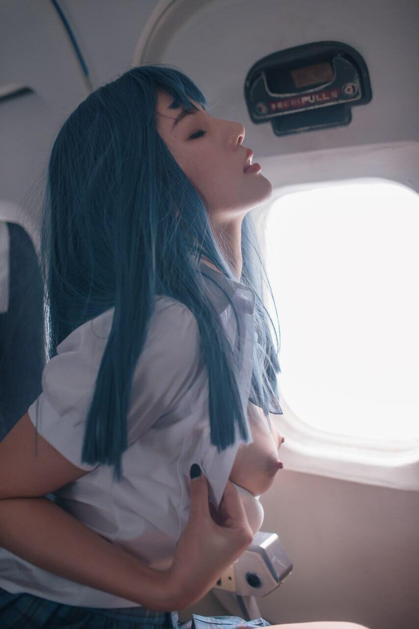 飛機上的情欲乘客