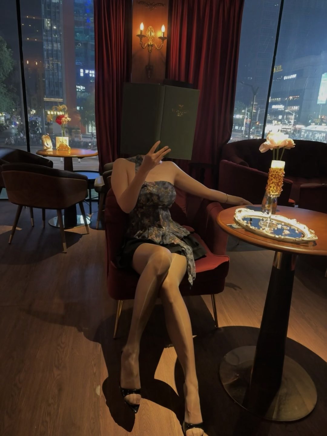 醉美是少婦的翹臀和酥胸 20250622