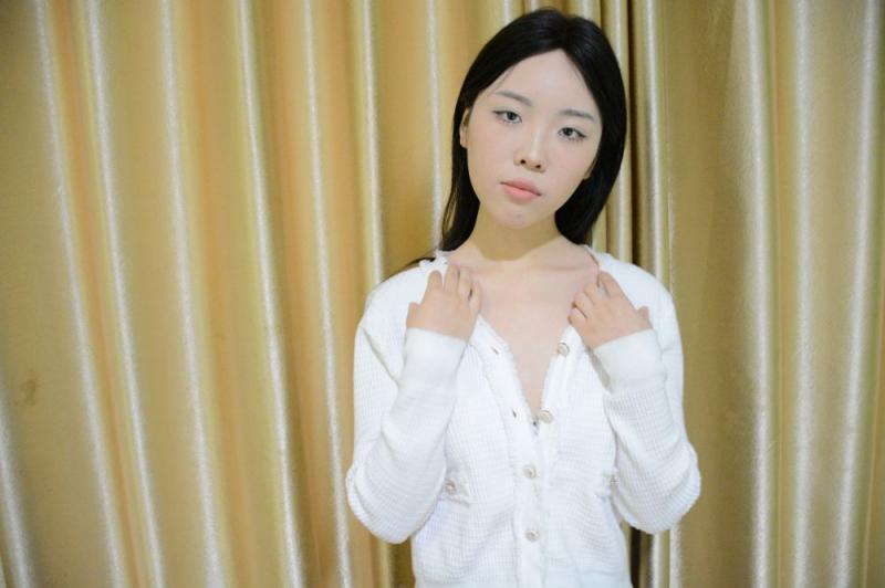 嬌嫩小妹娘