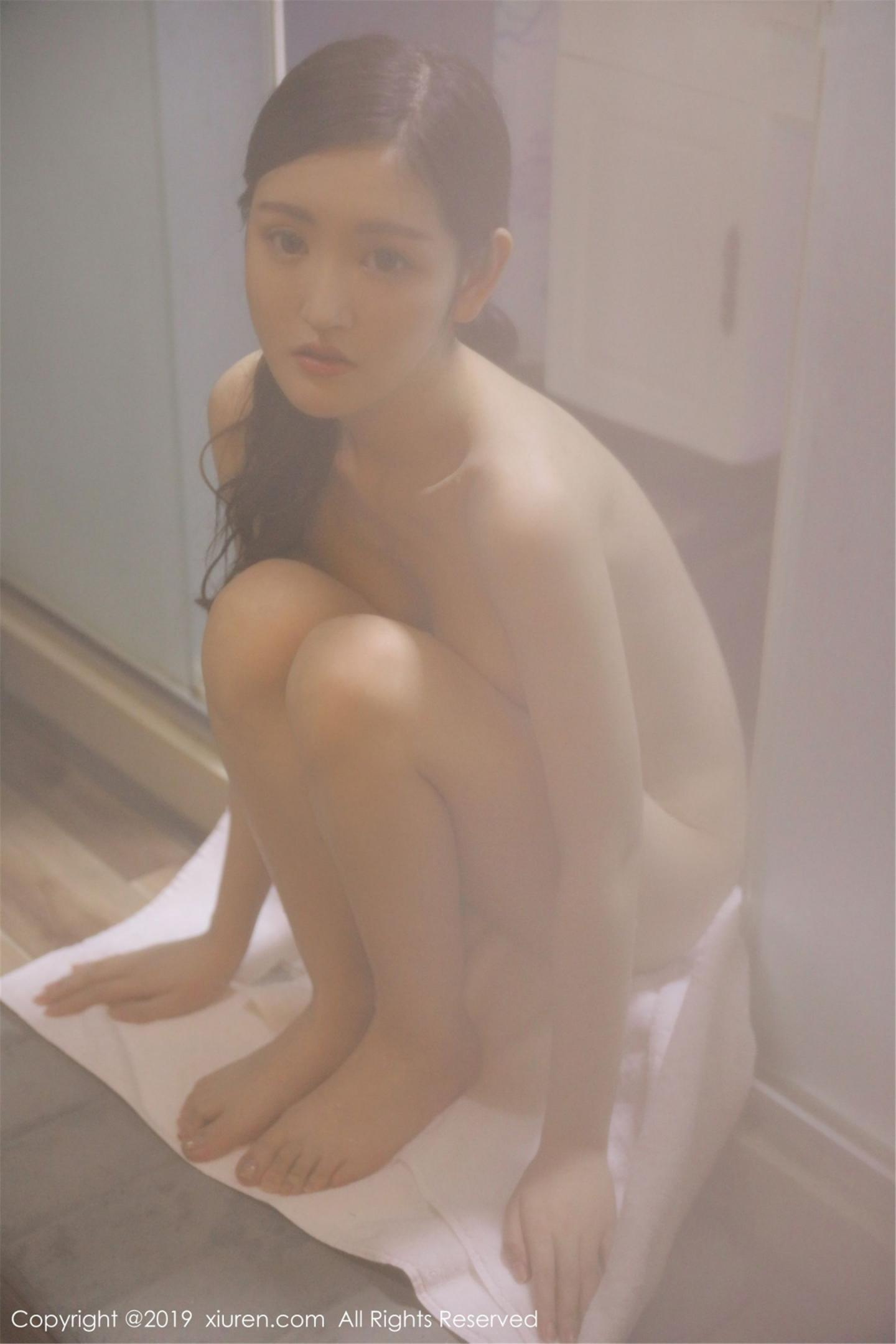 沈夢(mèng)瑤萬(wàn)千嬌媚美少婦