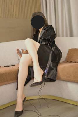香艷無比的黑絲高跟大長腿美女