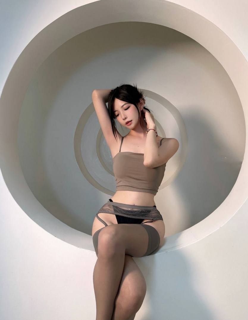 漂亮的陳妮妮[28P]